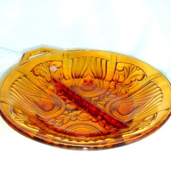 Vintage Divided Amber Glass Dish Killarney Pattern - Picture 1 of 6